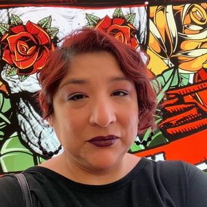 Meet your Posher, Elizabeth